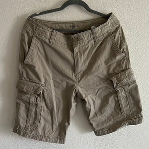 Old Navy Mens shorts beige